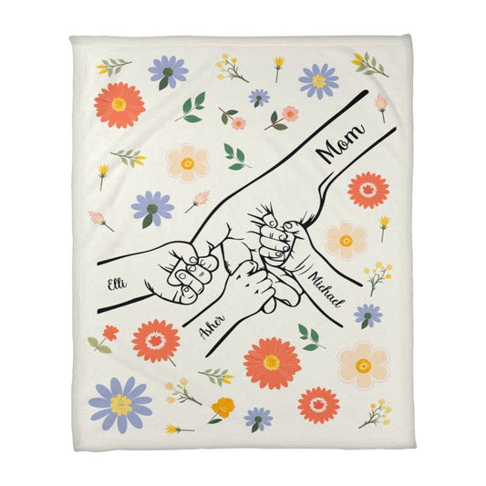 Personalized Kids Hands Blanket for Mom - PHOTO 3 - TreasuredTale