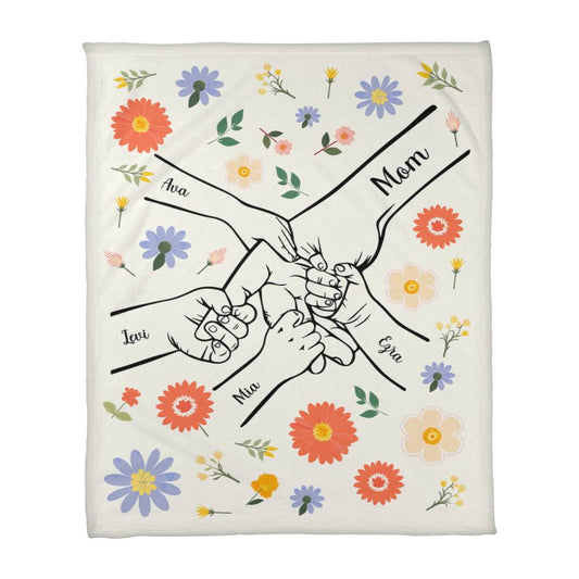Personalized Kids Hands Blanket for Mom - PHOTO 4 - TreasuredTale