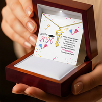 Graduation Cap Name Necklace - Senior Graduation, Gift for Daughter